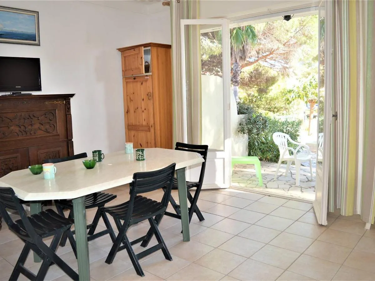 Appartement T2 Pour 4 Personnes, Proche Plage Et Commerces, Jardin Prive, Parking, Animaux Acceptes - Fr-1-226B-111 Cavalaire-sur-Mer
